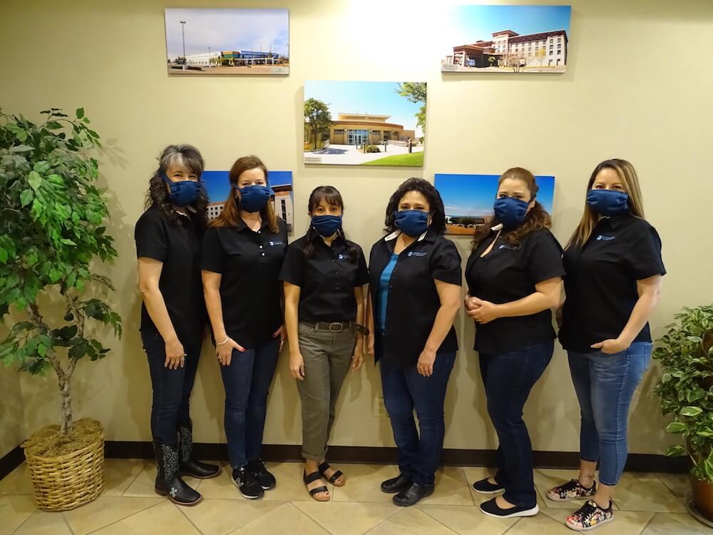 Diversified Interiors employees wearing masks.